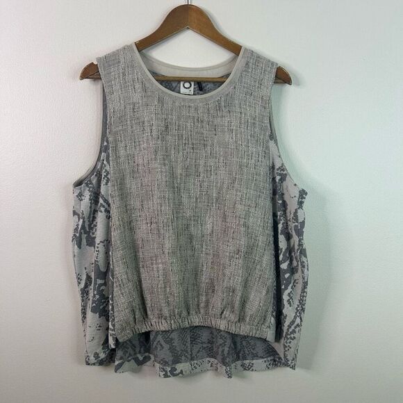 Akemi + Kin Gray Embroidered Sleeveless Mixed Media Blouse Gray Women's Size XL - Picture 1 of 10